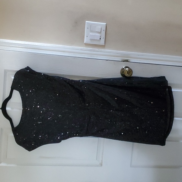 Black sequined party dress. - Picture 3 of 3